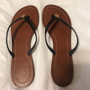 Tory Burch Terra Thong Sandal!! Women’s size 9